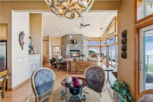 24143 Rockview Dr, Crestline, CA 92325 - Photo 9