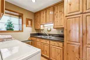 24143 Rockview Dr, Crestline, CA 92325 - Photo 27
