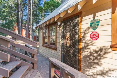 612 Rose Lane, Twin Peaks, CA 92391 - Photo 5