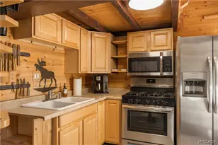 793 Los Angeles Ave, Sugarloaf, CA 92386 - Photo 3