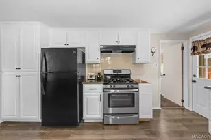 1017 W Rainbow Blvd Blvd, Big Bear City, CA 92314 - Photo 11
