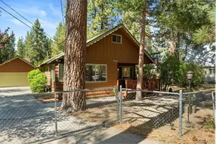1017 W Rainbow Blvd Blvd, Big Bear City, CA 92314 - Photo 1