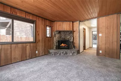 629 W Sugarloaf Boulevard, Big Bear City, CA 92314 - Photo 5