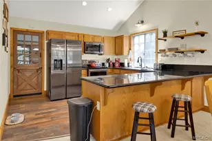 1108 Grass Valley Rd Rd, Lake Arrowhead, CA 92352 - Photo 9