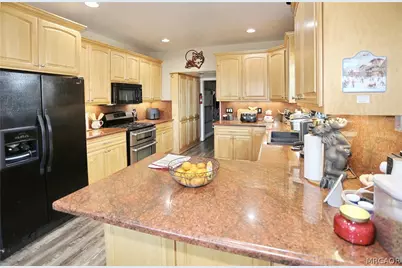 2097 Fox Lane, Big Bear City, CA 92314 - Photo 15