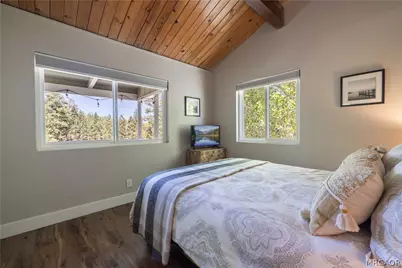 43861 Mendocino Drive, Big Bear Lake, CA 92315 - Photo 21