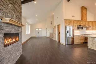 851 Madera Ln, Lake Arrowhead, CA 92352 - Photo 3