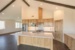 851 Madera Ln, Lake Arrowhead, CA 92352 - Photo 7