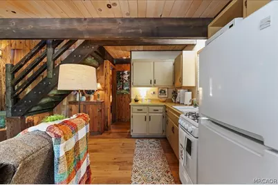 424 Garrick Way, Big Bear City, CA 92314 - Photo 13