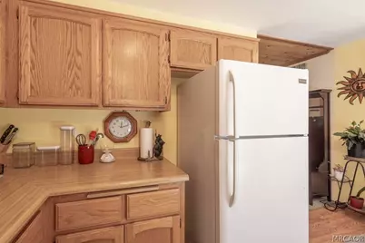 952 D Lane, Big Bear City, CA 92314 - Photo 13