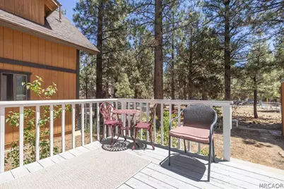 952 D Lane, Big Bear City, CA 92314 - Photo 33