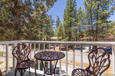 952 D Lane, Big Bear City, CA 92314 - Photo 29
