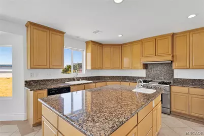 16245 Ridge View Drive, Apple Valley, CA 92307 - Photo 27