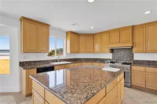 16245 Ridge View Dr, Apple Valley, CA 92307 - Photo 27