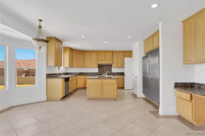 16245 Ridge View Drive, Apple Valley, CA 92307 - Photo 23