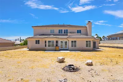 16245 Ridge View Drive, Apple Valley, CA 92307 - Photo 7