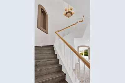 16245 Ridge View Drive, Apple Valley, CA 92307 - Photo 13