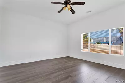 16233 Ridge View Drive, Apple Valley, CA 92307 - Photo 43