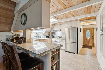 111 Grizzly Road, Lake Arrowhead, CA 92317 - Photo 13