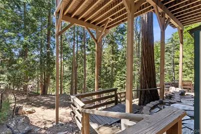 111 Grizzly Road, Lake Arrowhead, CA 92317 - Photo 37