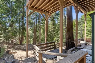 111 Grizzly Rd, Lake Arrowhead, CA 92317 - Photo 37