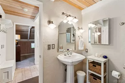111 Grizzly Road, Lake Arrowhead, CA 92317 - Photo 23
