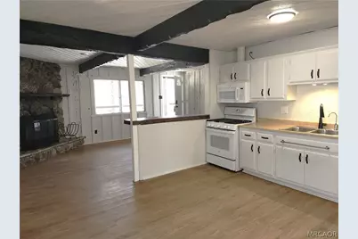 532 E Meadow Lane, Big Bear City, CA 92314 - Photo 3