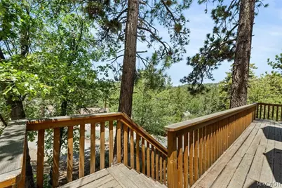 1099 Crags Lane, Fawnskin, CA 92333 - Photo 9