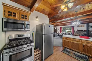 280 Wabash Ln, Sugarloaf, CA 92386 - Photo 13