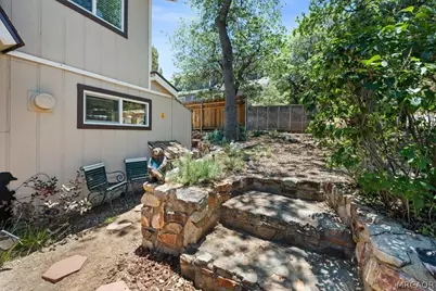 819 Holmes Lane, Sugarloaf, CA 92386 - Photo 5
