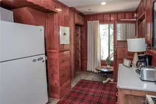 567 Silver Tip Dr, Big Bear Lake, CA 92315 - Photo 27