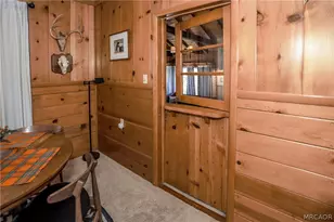 567 Silver Tip Dr, Big Bear Lake, CA 92315 - Photo 17