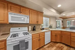41790 Brownie Ln, Big Bear Lake, CA 92315 - Photo 11