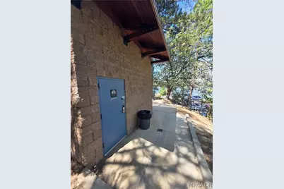 S 464 Palisades Dr #S, Lake Arrowhead, CA 92352 - Photo 7