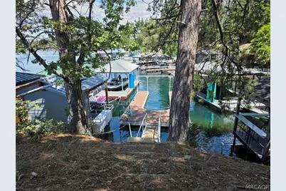 S 464 Palisades Dr #S, Lake Arrowhead, CA 92352 - Photo 3
