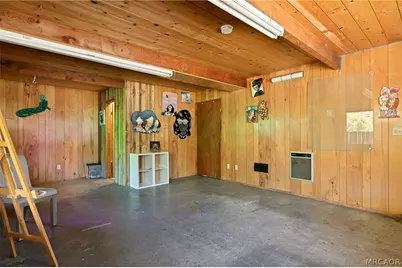 31255 Outer Highway 18 S, Lake Arrowhead, CA 92382 - Photo 15