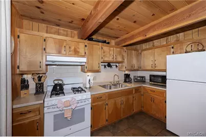 791 Mountain Sky Drive, Big Bear Lake, CA 92315 - Photo 11
