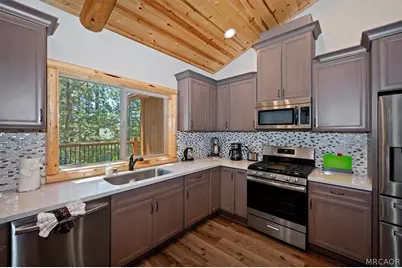 374 Northern Cross Drive, Big Bear Lake, CA 92315 - Photo 15