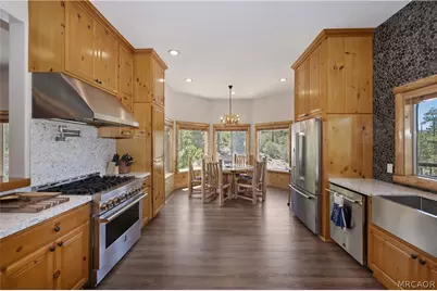 440 Windsong Place, Big Bear Lake, CA 92315 - Photo 13