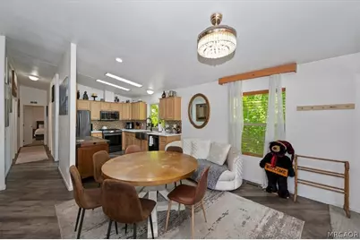 1106 W Country Club Boulevard, Big Bear City, CA 92314 - Photo 13