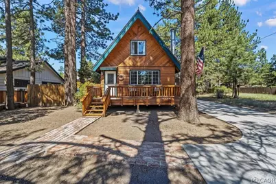 1033 Sierra Avenue, Big Bear City, CA 92314 - Photo 29