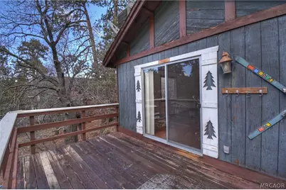 245 Vista Lane, Sugarloaf, CA 92386 - Photo 41