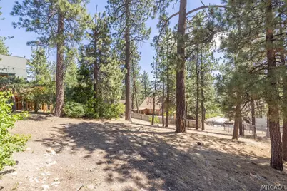 615 Chipmunk Lane, Big Bear Lake, CA 92315 - Photo 27