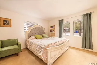 593 Wabash Lane, Sugarloaf, CA 92386 - Photo 17