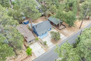 593 Wabash Ln, Sugarloaf, CA 92386 - Photo 3