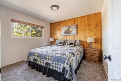 667 Lintner Road, Big Bear Lake, CA 92315 - Photo 17