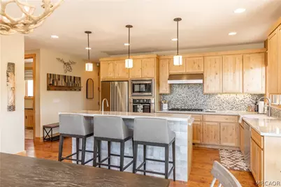 650 Lintner Road, Big Bear Lake, CA 92315 - Photo 11