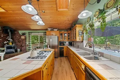 41775 Garstin Drive, Big Bear Lake, CA 92315 - Photo 17