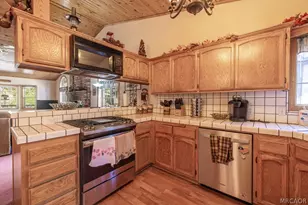 1332 Midway Blvd, Big Bear City, CA 92314 - Photo 7