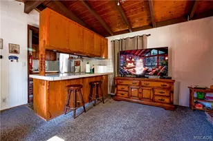 1015 W Sherwood Blvd, Big Bear City, CA 92314 - Photo 9